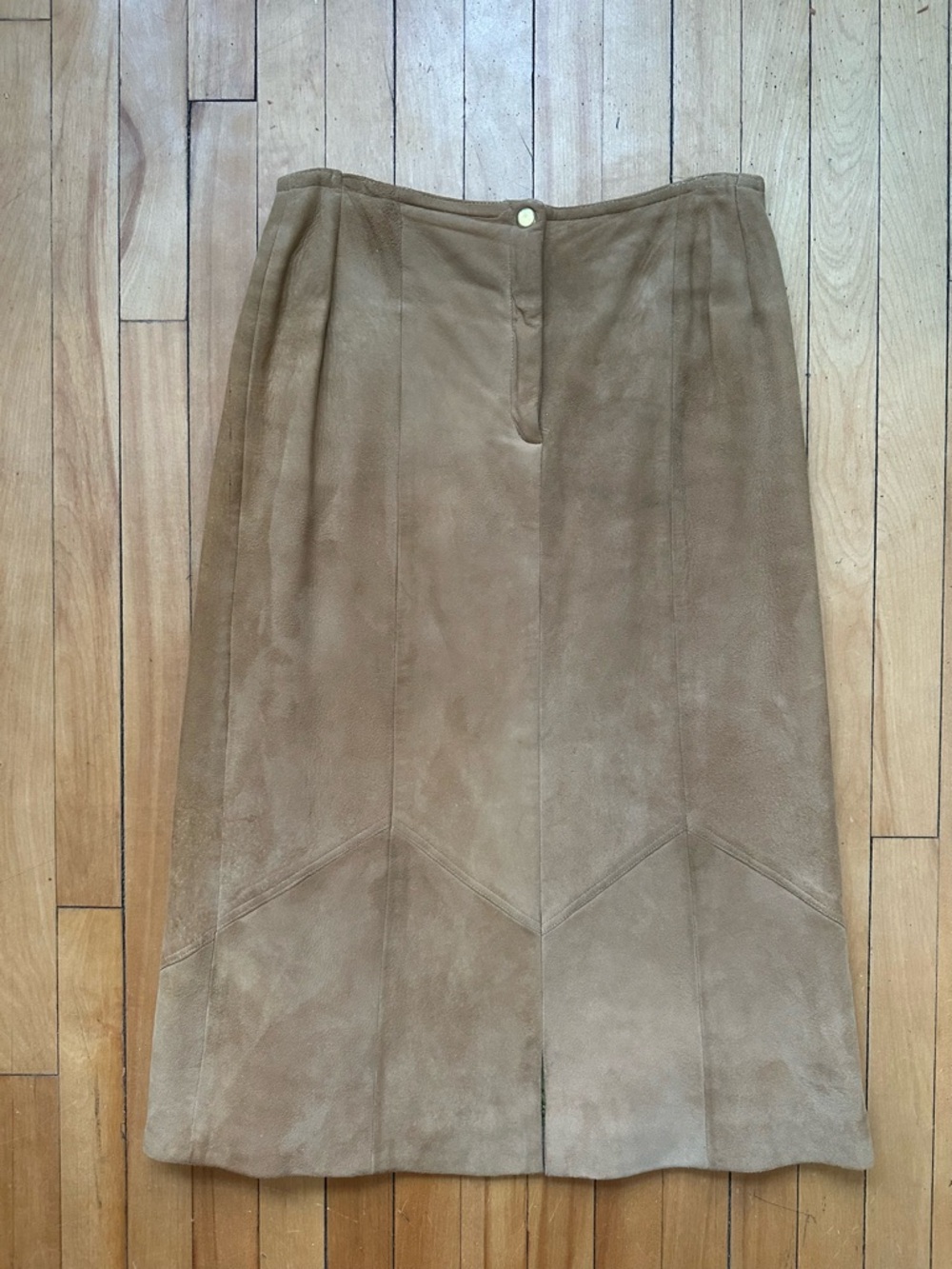 Vintage Women's Suede A-Line Midi Skirt in Tan - Sport Girl by Jeanne Campbell